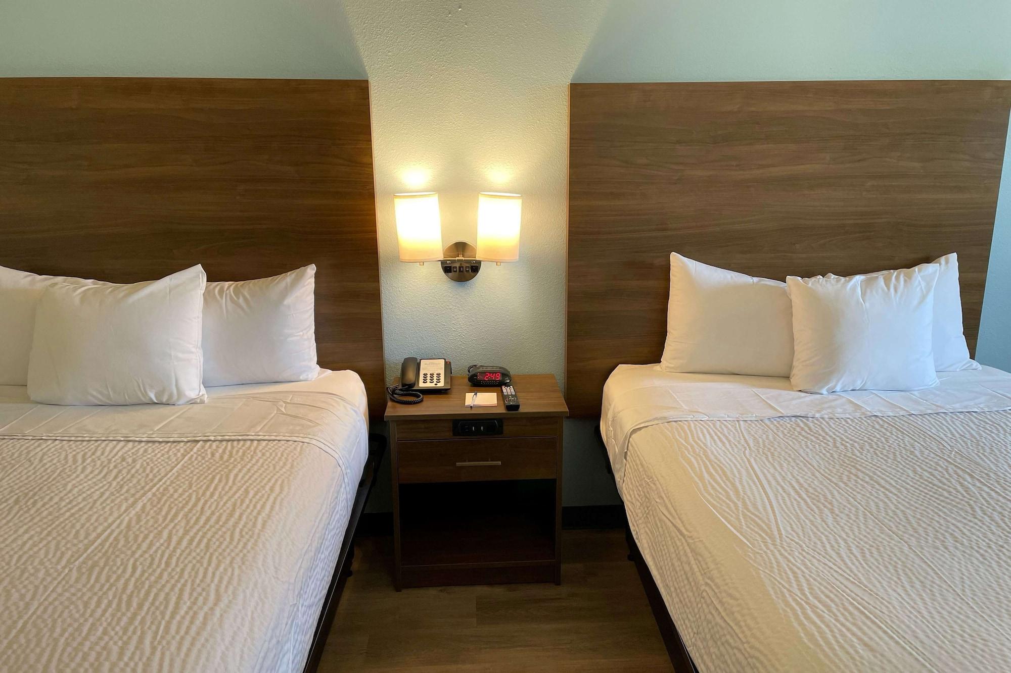 Baymont By Wyndham Biloxi - Ocean Springs Motel Bagian luar foto