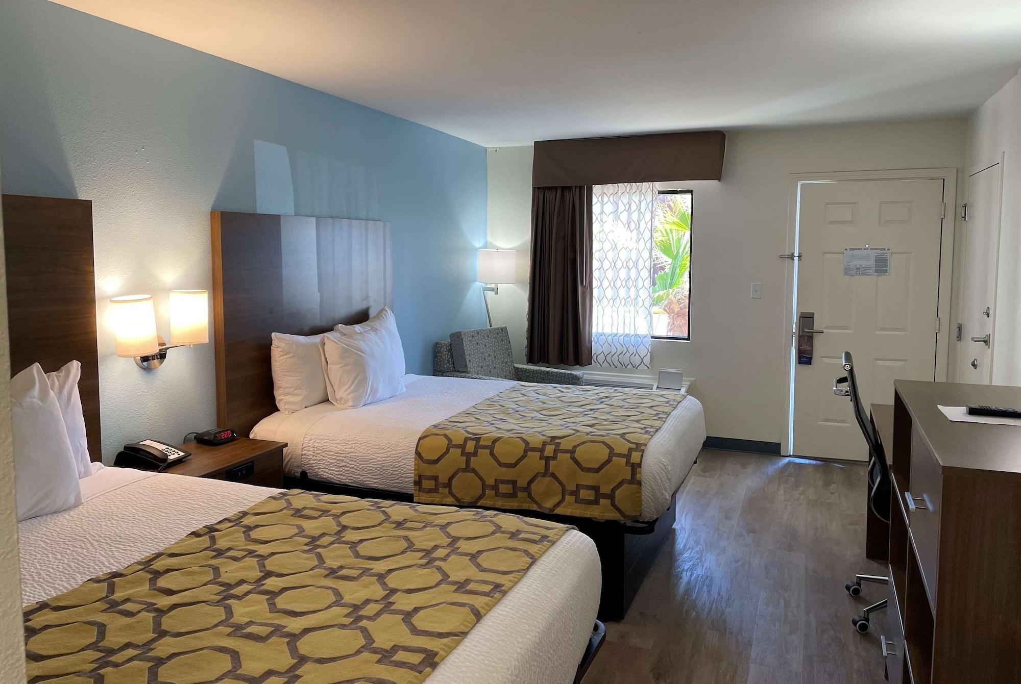 Baymont By Wyndham Biloxi - Ocean Springs Motel Bagian luar foto