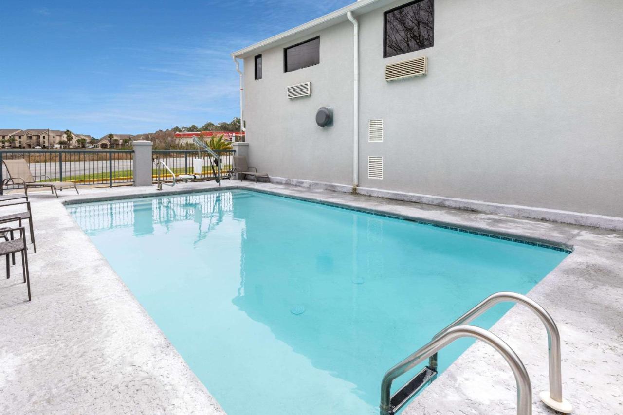 Baymont By Wyndham Biloxi - Ocean Springs Motel Bagian luar foto