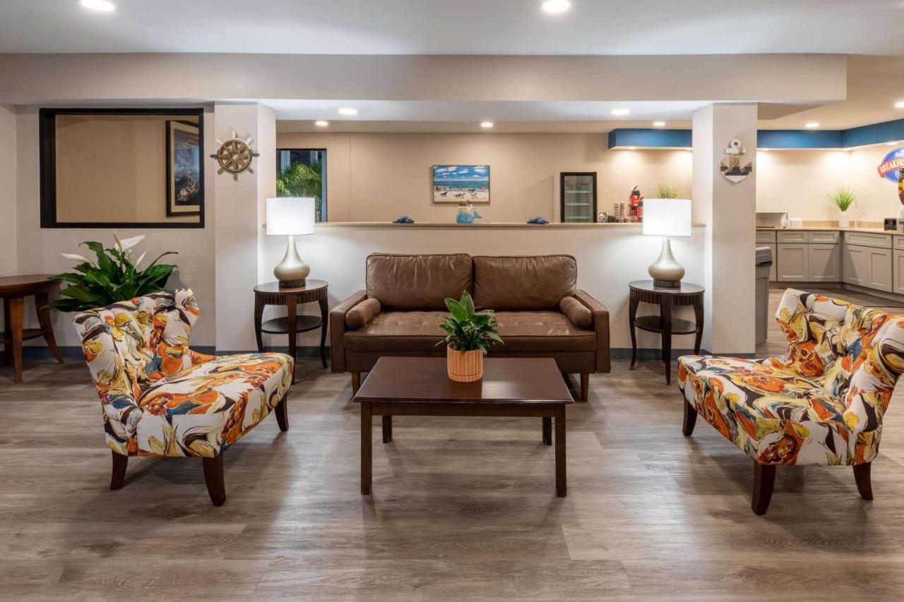 Baymont By Wyndham Biloxi - Ocean Springs Motel Bagian luar foto