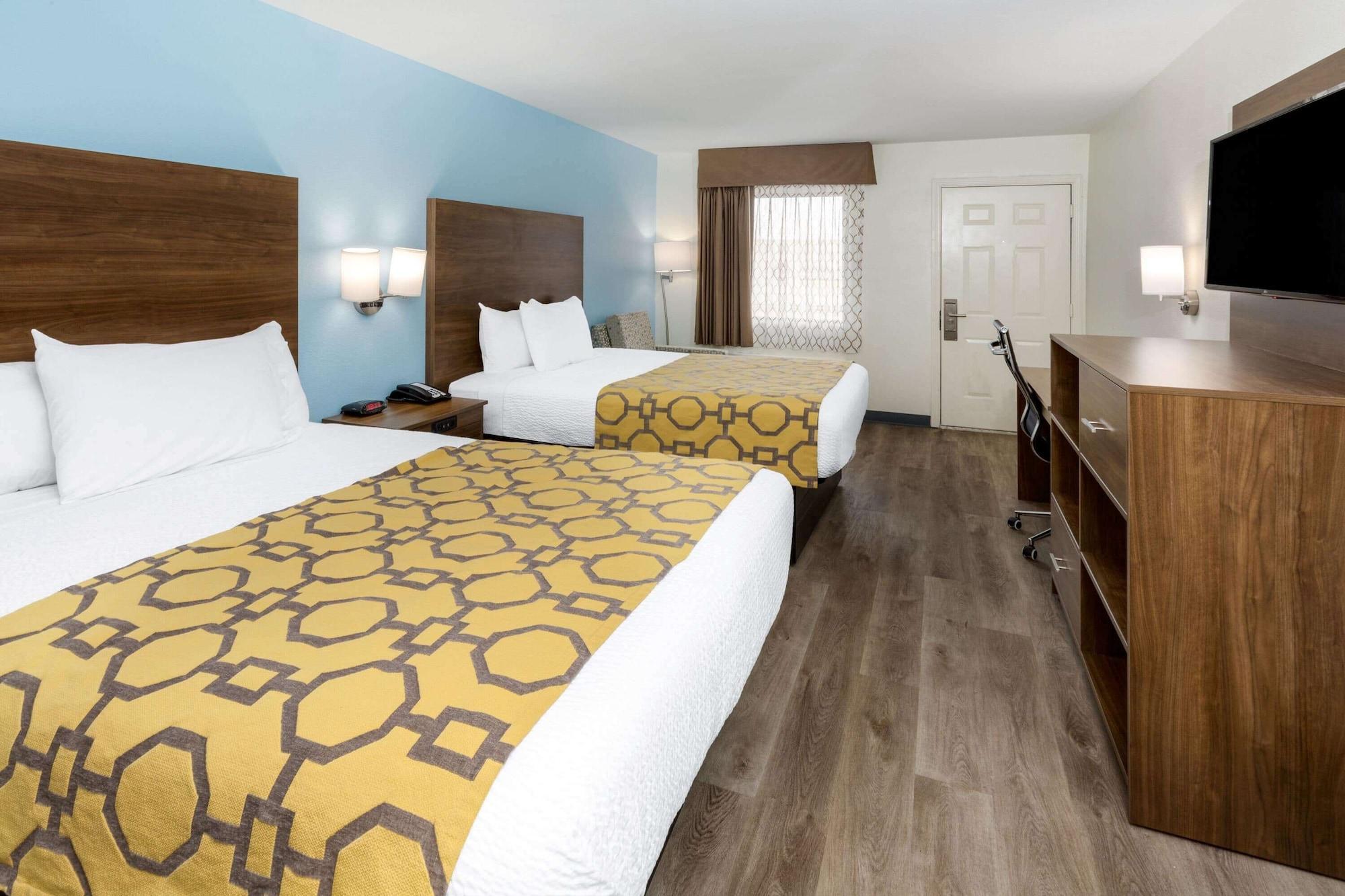 Baymont By Wyndham Biloxi - Ocean Springs Motel Bagian luar foto