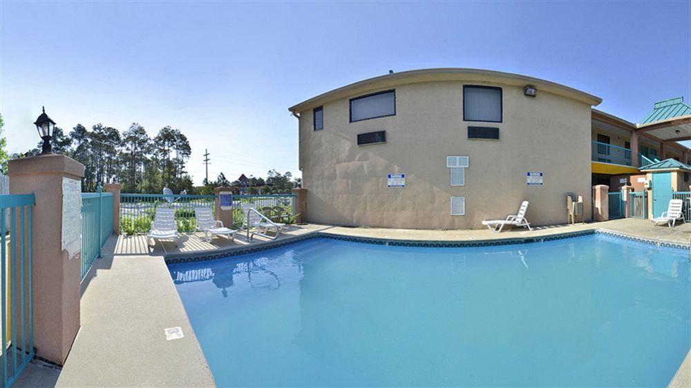 Baymont By Wyndham Biloxi - Ocean Springs Motel Bagian luar foto