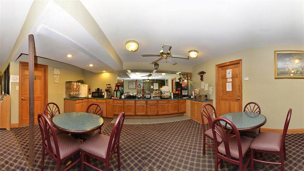Baymont By Wyndham Biloxi - Ocean Springs Motel Bagian luar foto